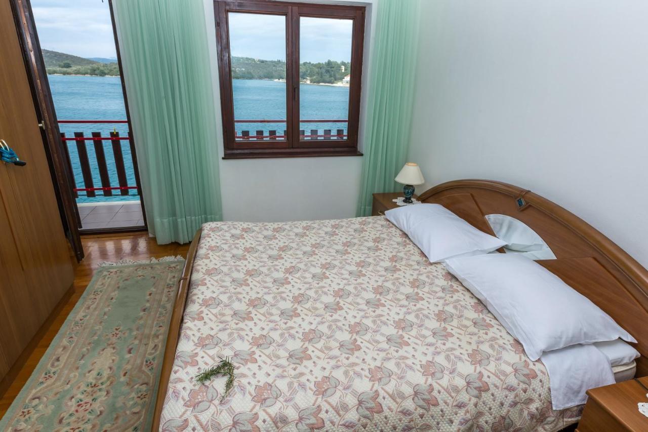 Pansion Alen - Dugi Otok Bed & Breakfast Luka  Eksteriør bilde